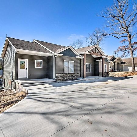 Lakefront Rocky Mount Home With Dock And Fire Pit Exterior foto
